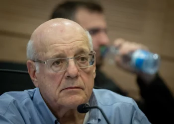 Melcer dice que el Gobierno israelí cruzó una línea roja ante el tribunal