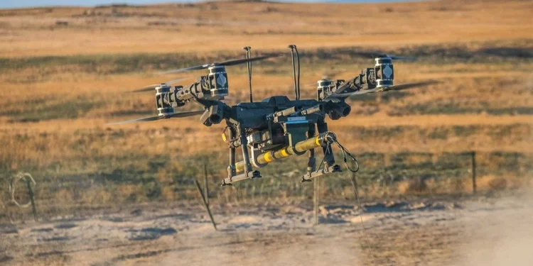 EE. UU. usa un dron Mule 28 para colocar torpedo Bangalore M1A3