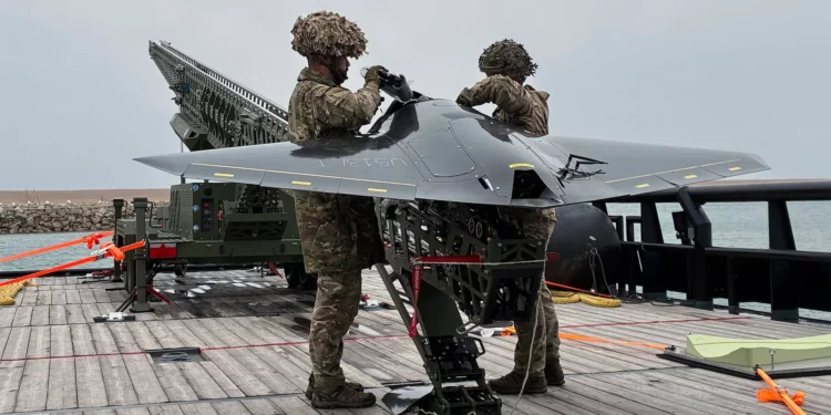 La Armada Real Británica prueba un dron Nyan