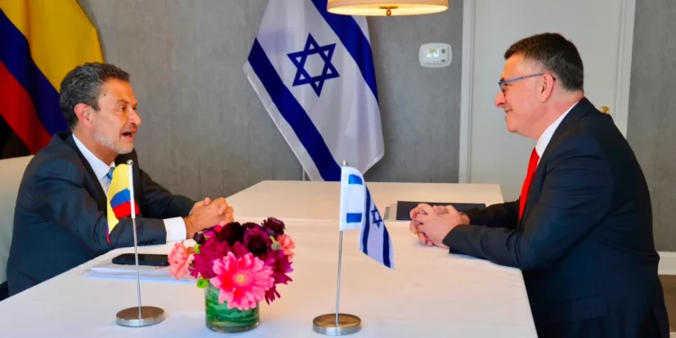 Colombia se retira del caso de “genocidio” contra Israel en la CIJ