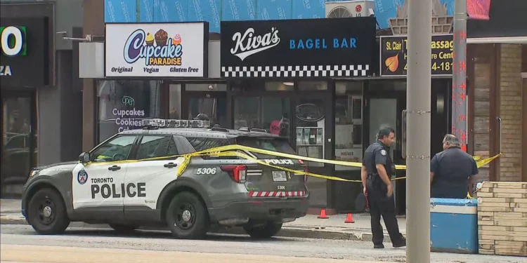 Toronto investiga como crimen de odio disparos a dos panaderías judías