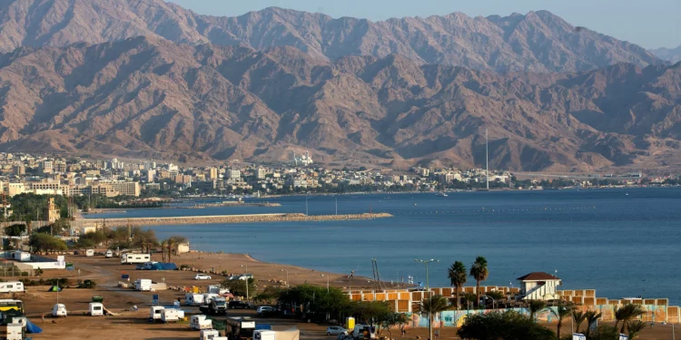 Jordania evacuaría el aeropuerto y el puerto de Aqaba por una amenaza