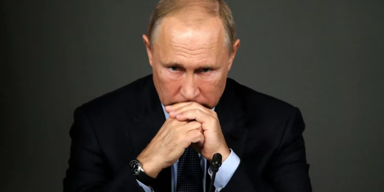 Putin pierde la confianza en sus fuerzas armadas