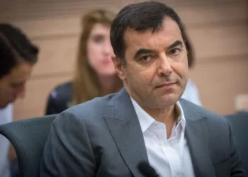 El fundador de Mobileye dejará el cargo de director ejecutivo