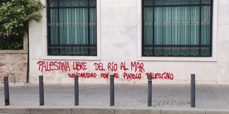 Grupo judío francés fue acosado durante hora y media en Barcelona