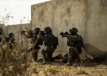Un terrorista buscado se entrega en Siquem