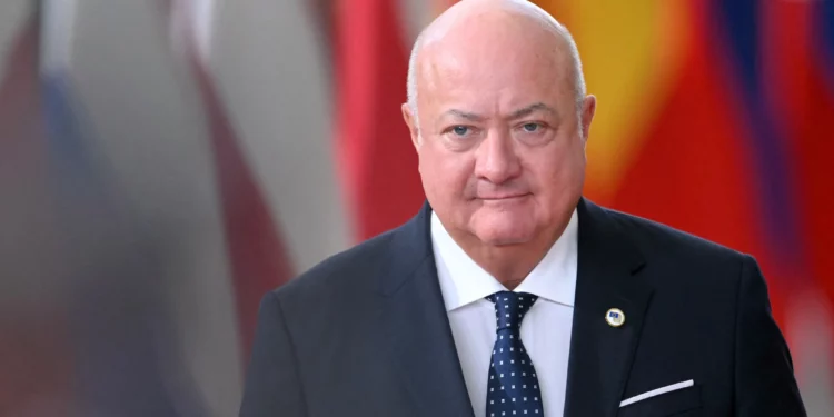 Israel pide aplazar la visita de Stocker por el funeral de Graham