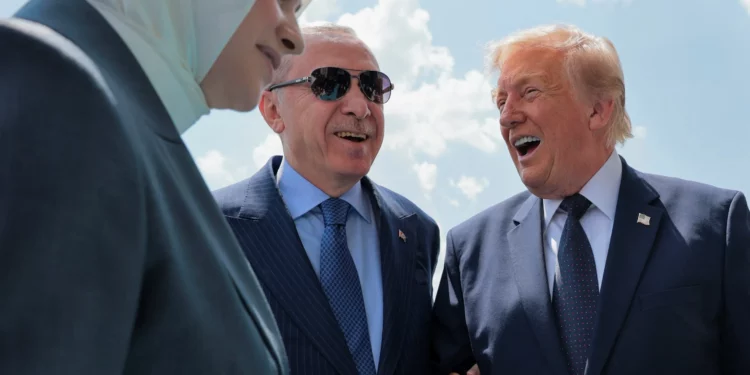 Trump aterriza en Ankara: el F-35 vuelve a estar sobre la mesa
