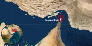 La UKMTO informa de un barco en llamas en el estrecho de Ormuz