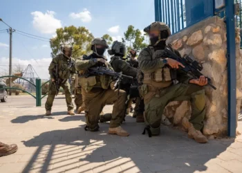 Tropas de las FDI realizan un ejercicio militar en Judea y Samaria, según una fotografía distribuida por el ejército el 20 de agosto de 2026. (Fuerzas de Defensa de Israel)