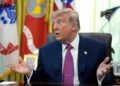 El presidente estadounidense Donald Trump habla en el Despacho Oval de la Casa Blanca, el 27 de agosto de 2026, en Washington. (AP/Manuel Balce Ceneta)