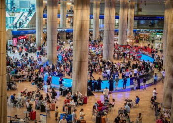 Trabajadores de Ben Gurion prometen no hacer nuevas huelgas por ahora