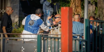 Niño muere y otro queda herido en ataque con cuchillo en Beit Shemesh