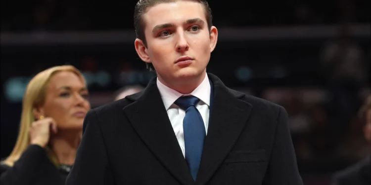 Barron Trump en la mira iraní: Teherán difunde amenaza de muerte