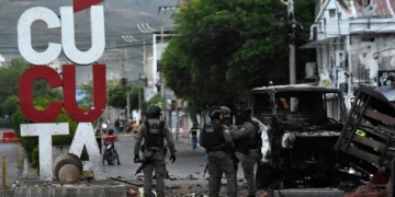 Coche bomba en Colombia: 11 heridos
