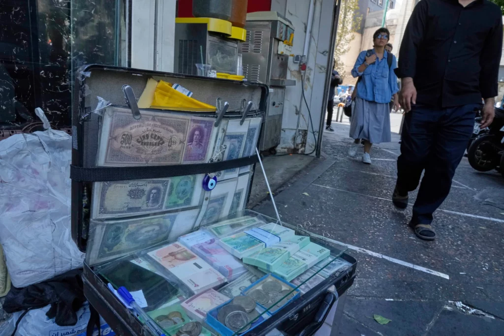 Estados Unidos advierte de un “Día D económico” para Irán