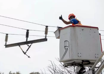 Chipre celebra el avance del cable que conectará su red eléctrica con Israel y Europa