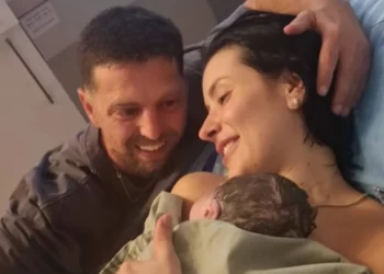 El exrehen Elkana Bohbot y su esposa han tenido una niña