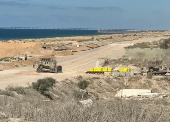 Terroristas de Hamás cruzan la Línea Amarilla y roban equipo de ingeniería