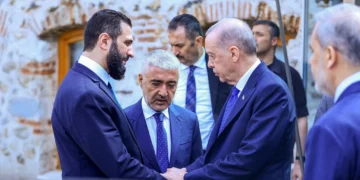 Erdogan amplía las funciones de su representante en Damasco