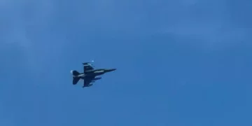 F-16 intercepta aeronaves sobre área restringida cerca de Trump