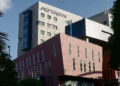 Centro Médico Assuta en el barrio Ramat HaHayal de Tel Aviv, 20 de mayo de 2023. (Avshalom Sassoni/Flash90)