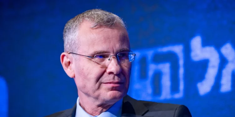 El ministro de Justicia, Yariv Levin, asiste a una conferencia en Jerusalén, el 5 de julio de 2026. (Yonatan Sindel/Flash90)