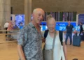 Mujer de 74 años descubre una extensa familia que creía perdida desde el Holocausto
