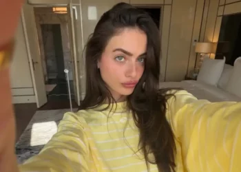 Yael Shelbia reveló su secreto y se volvió viral