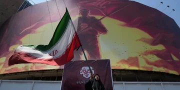 Irán dice que resistirá las nuevas sanciones de Estados Unidos