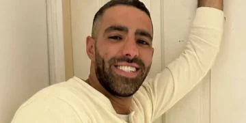 Kobi se fue de vacaciones con su familia y murió ahogado