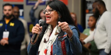 Mitin con Rashida Tlaib es cancelado tras denuncia de contenido “antijudío”