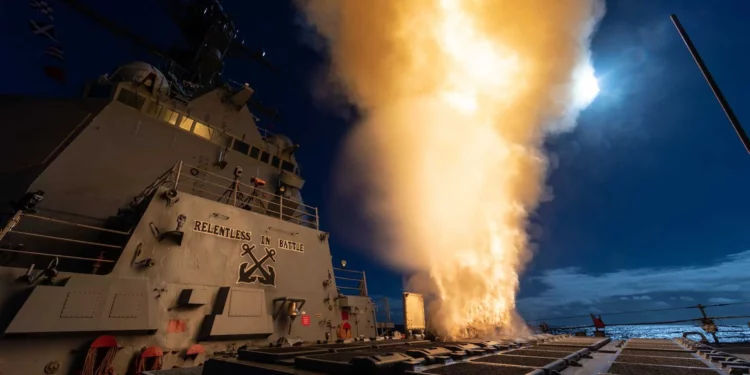 Raytheon recibe US$745 millones para producir misiles SM-3 Block IIA