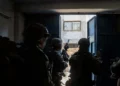 Rescatan a una joven judía que estaba retenida en una vivienda