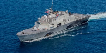 La Armada retira el USS Fort Worth a mitad de su vida útil prevista
