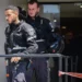 Agentes policiales en el lugar donde un conocido abogado fue asesinado en lo que parece ser un crimen selectivo en la oficina de Rishon Lezion, el 4 de agosto de 2026. (Avshalom Sassoni/FLASH90)