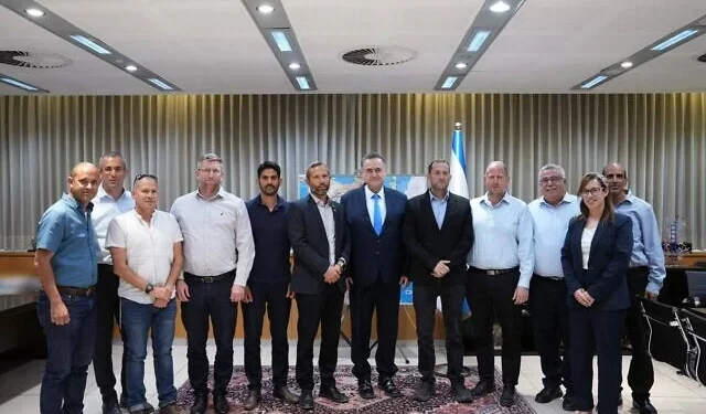 Defense Minister Israel Katz, center, meets with mayors and heads of regional councils in the West Bank, August 3, 2026. (Defense Ministry)