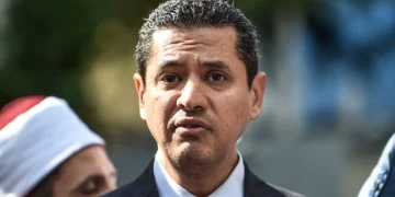 EAU indulta al hijo del fallecido líder de los Hermanos Musulmanes