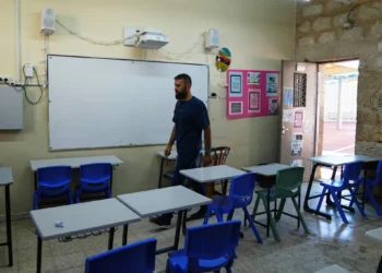 COGAT niega haber dejado sin permisos a profesores palestinos