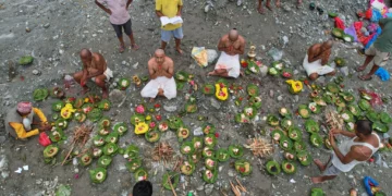 Familias en Nepal hacen funerales simbólicos por desaparecidos