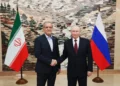 Pezeshkian y Putin se reúnen durante la cumbre de la OCS
