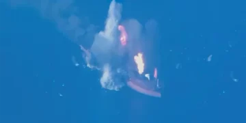 EE. UU. destruyó tres petroleros después de que Irán atacara sus buques