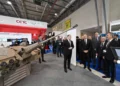 Delegaciones militares recorren una edición de la feria de defensa ADEX en Bakú