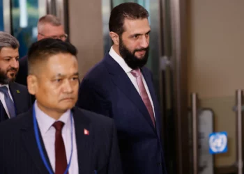 El presidente de Siria, Ahmed al-Sharaa, llega a la sede de la ONU antes de la 81.ª sesión de la Asamblea General, el 22 de septiembre de 2026.