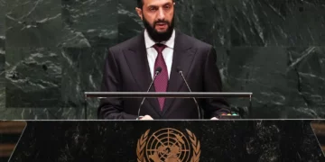El presidente de Siria, Ahmed al-Sharaa, habla durante la 81.ª sesión de la Asamblea General de la ONU el 23 de septiembre de 2026.