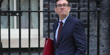 Britain’s Prime Minister Andy Burnham leaves 10 Downing Street to attend the weekly Prime Ministers’ Questions session in Parliament in London, September 9, 2026. (AP Photo/Kin Cheung)