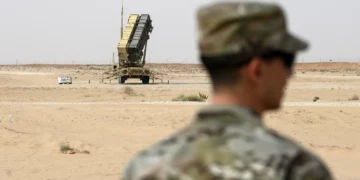 Sistemas de defensa estadounidenses durante un ataque con misiles