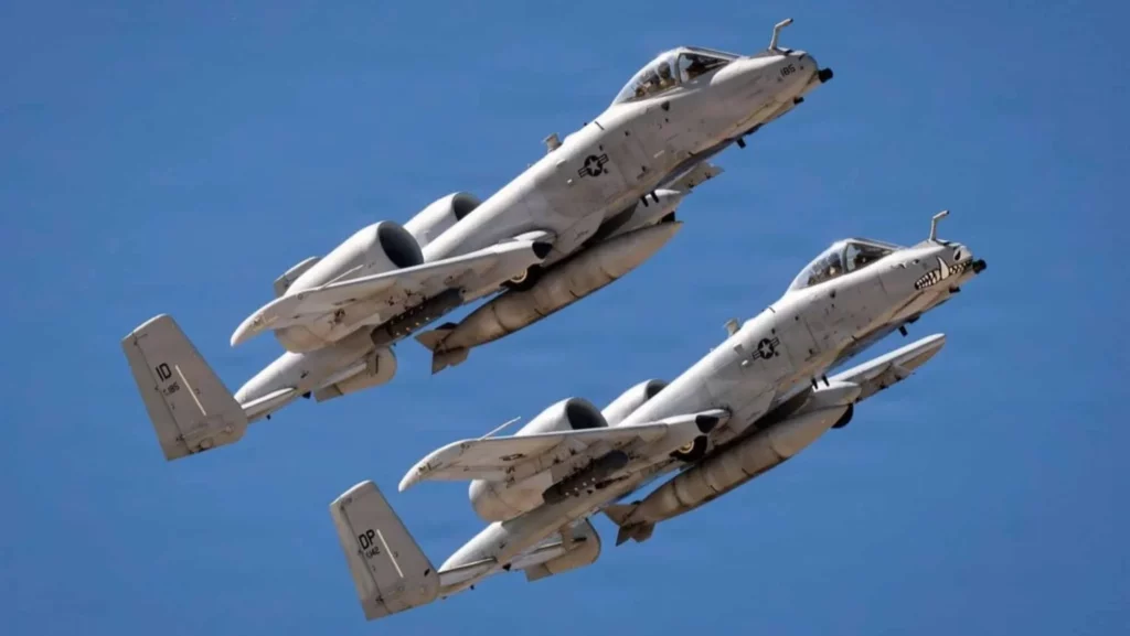 Ceremonia de desactivación de las últimas unidades A-10C en Davis-Monthan