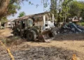 Destrucción causada por terroristas de Hamás en el kibutz Be'eri, cerca de la frontera entre Israel y Gaza, el 25 de octubre de 2023.