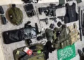 Armas halladas en poder de un joven de 19 años de Kafr Qasim sospechoso de planear un ataque.